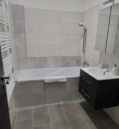 Dotis Apartman Tata Exterior photo