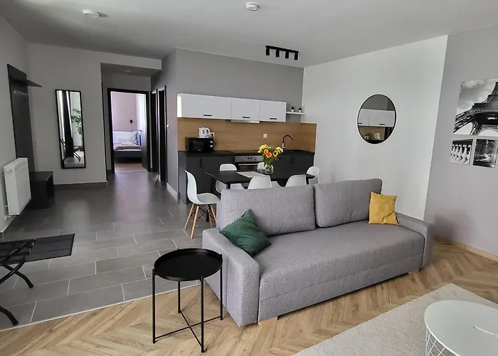 Dotis Apartman Tata