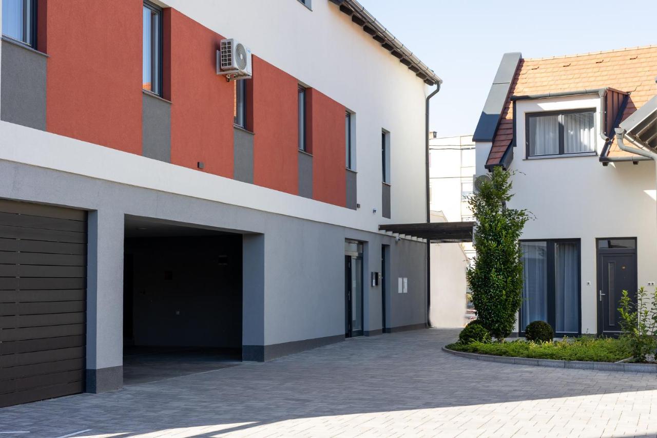 Apartman Dotis *